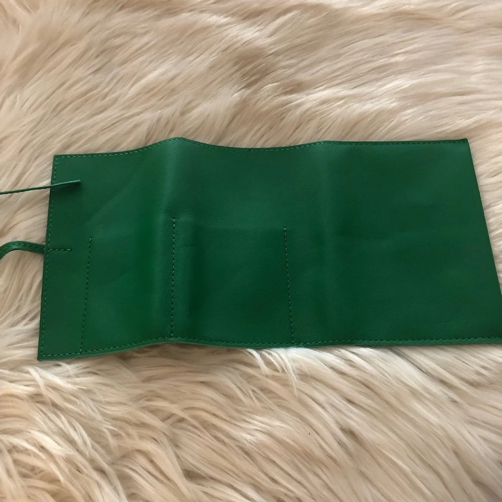 Mark & Graham green leather charger roll up case